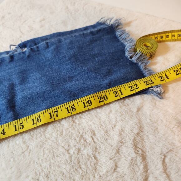 American Eagle Outfitters Hi Rise Jegging Crop Shark Bite 00 Short Jeans Blue - Picture 9 of 9